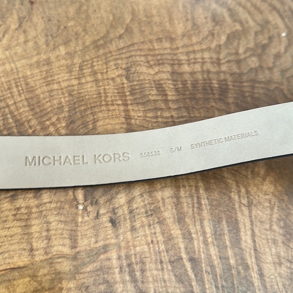 MICHAEL MICHAEL KORS
Women's Signature Striped Belt Bag - Picture 6 of 6